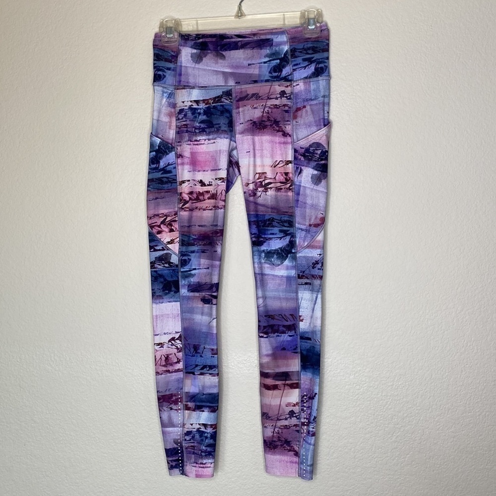 Lululemon fast and free leggings women’s 6 EUC sunrise silhouette multi